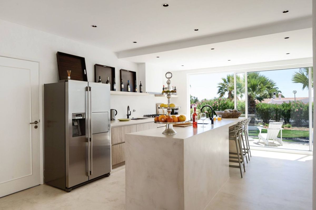 Microcement kitchen island by KCBerry
